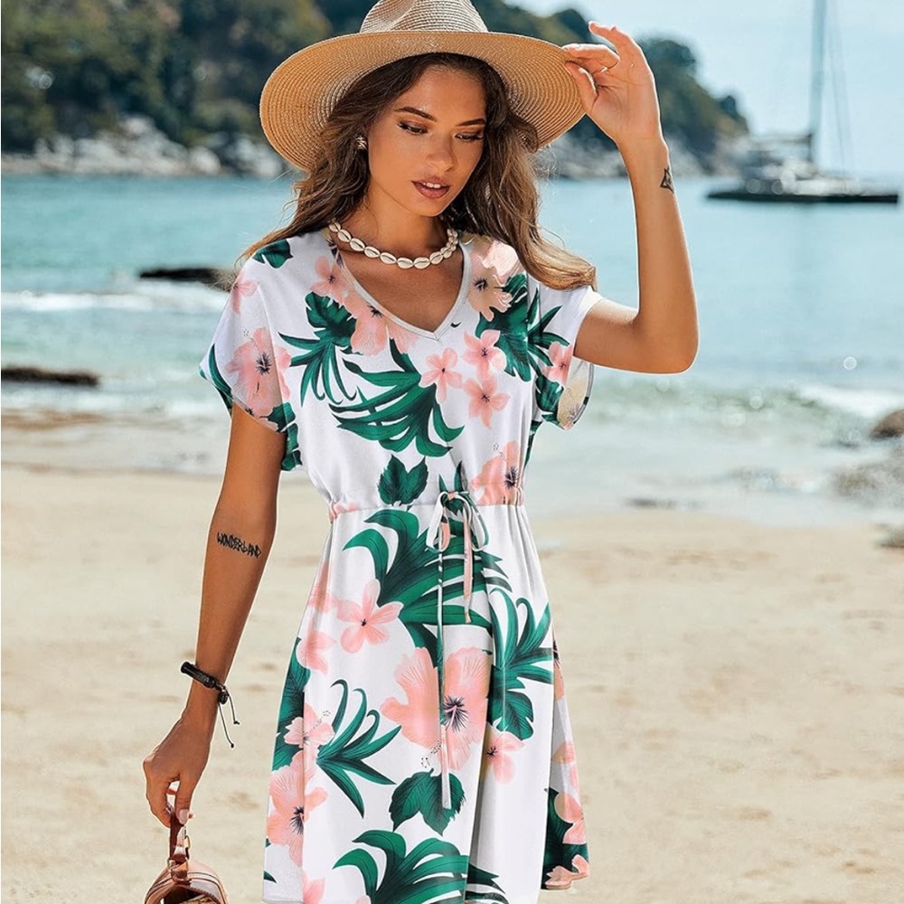 Short sleeve swimsuit cover up - white pink floral